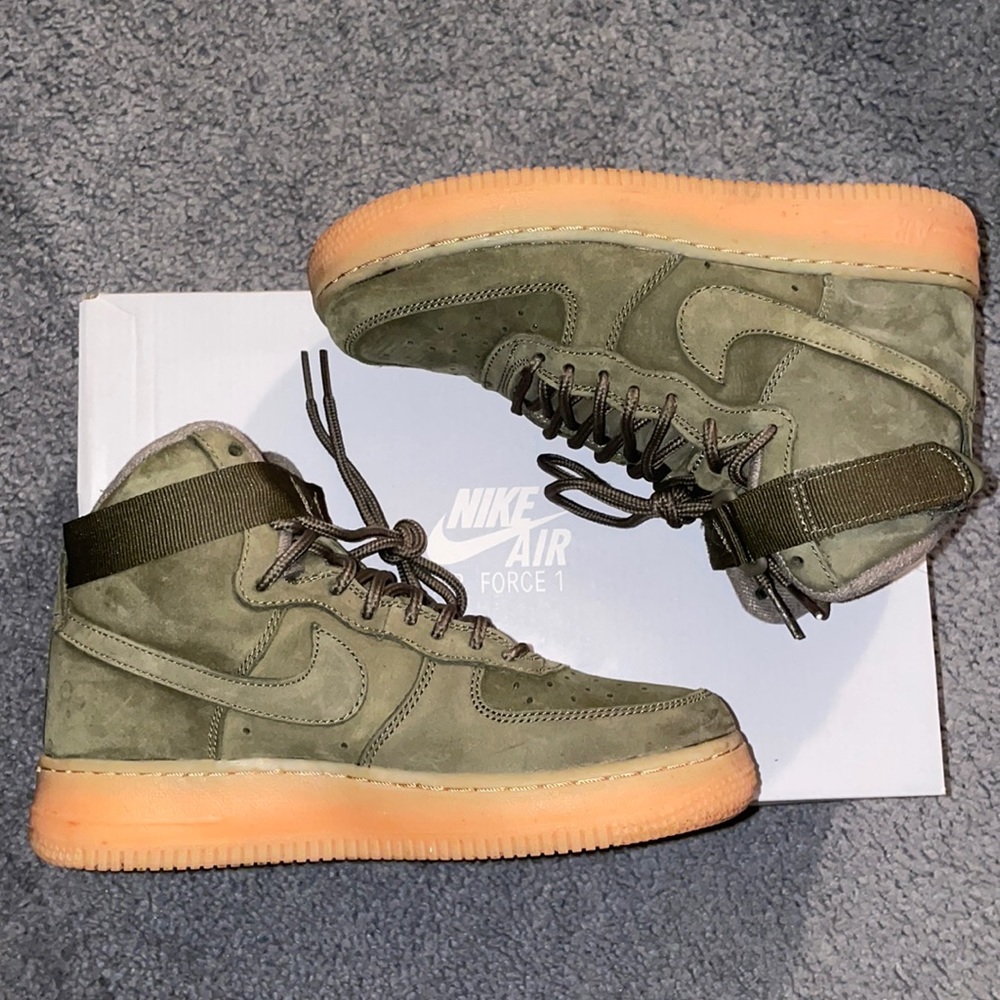 Nike Air Force 1